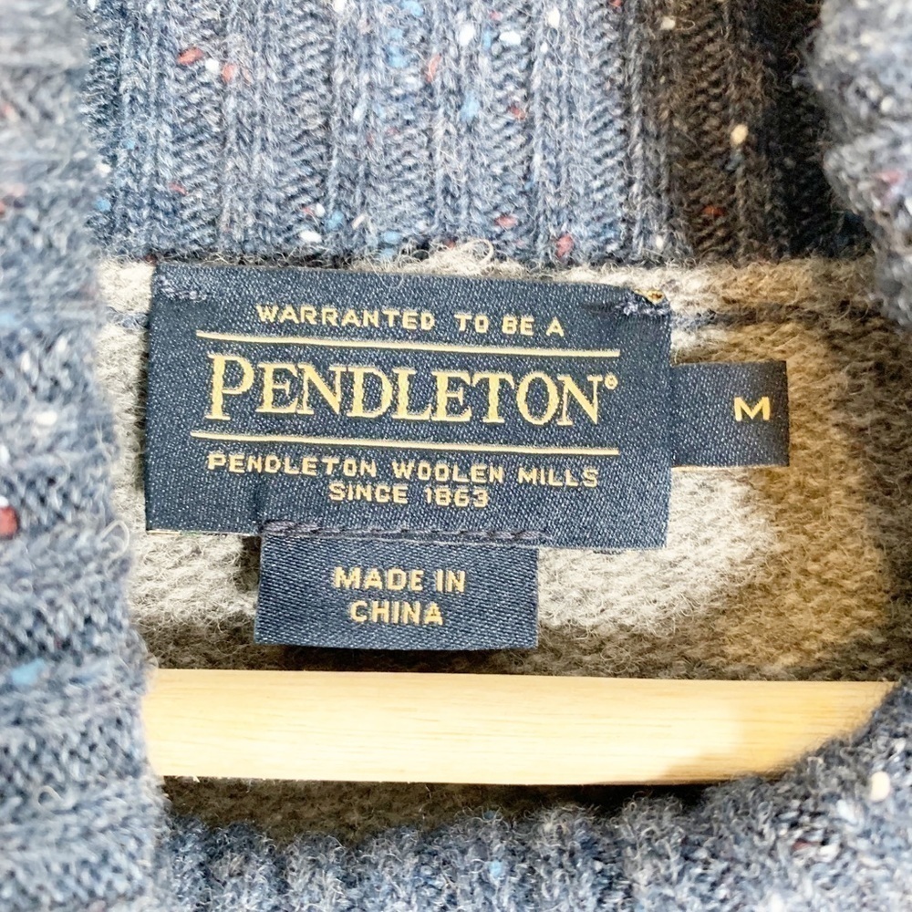 Pendleton Wool Turtle Neck Sweater Size Medium - image 3